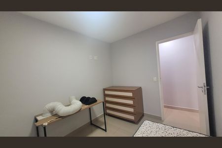 Quarto 1 de apartamento à venda com 2 quartos, 64m² em Vila Paulo Silas, São Paulo