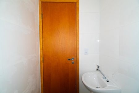 Banheiro de apartamento para alugar com 1 quarto, 26m² em Jardim Oriental, São Paulo