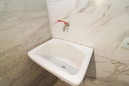 Casa para alugar com 100m², 2 quartos e sem vagaÁrea de Serviço