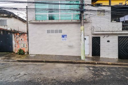 Casa para alugar com 100m², 2 quartos e sem vagaFachada