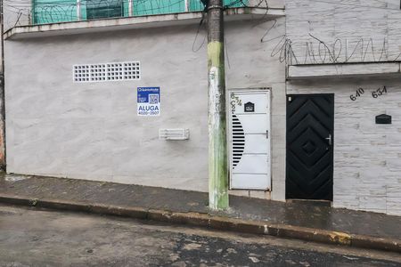 Casa para alugar com 100m², 2 quartos e sem vagaFachada