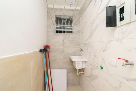Casa para alugar com 100m², 2 quartos e sem vagaÁrea de Serviço