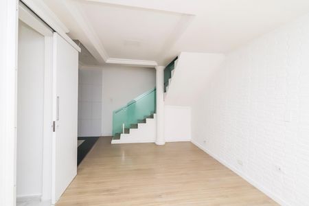 Casa para alugar com 100m², 2 quartos e sem vagaSala
