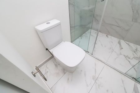 Casa para alugar com 100m², 2 quartos e sem vagaBanheiro da Suíte 1