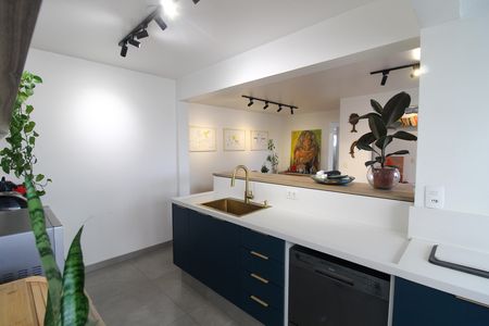 Cozinha de apartamento à venda com 1 quarto, 78m² em Jaguaré, São Paulo
