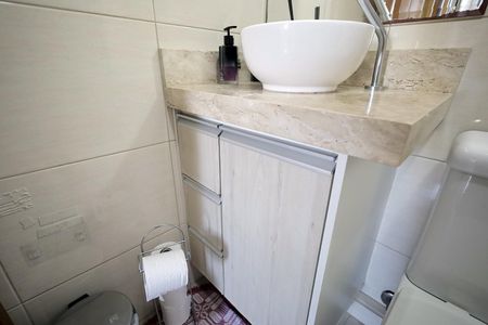 Apartamento para alugar com 50m², 2 quartos e 1 vaga Apartamento para alugar com 50m², 2 quartos e 1 vagaBanheiro
