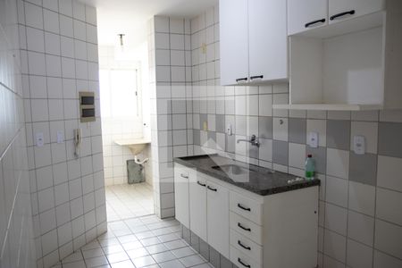 Apartamento para alugar com 76m², 3 quartos e 1 vagaCozinha e Área de Serviço