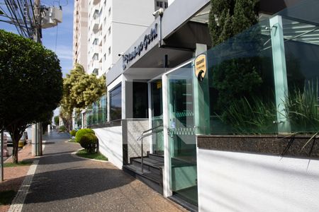 Apartamento para alugar com 76m², 3 quartos e 1 vagaFachada