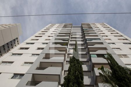 Apartamento para alugar com 76m², 3 quartos e 1 vagaFachada