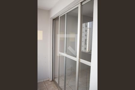 Apartamento para alugar com 76m², 3 quartos e 1 vagaVaranda
