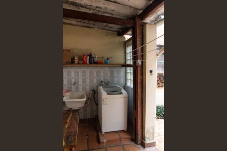 Casa para alugar com 187m², 2 quartos e 1 vagaÁrea de serviço