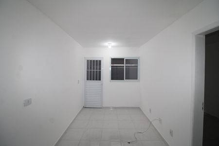 Apartamento para alugar com 32m², 1 quarto e sem vagaSala / Cozinha