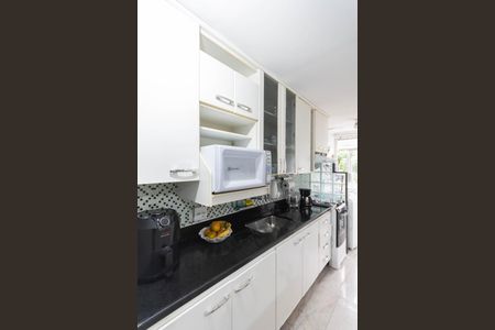 Cozinha de apartamento para alugar com 2 quartos, 57m² em Rio Comprido, Rio de Janeiro