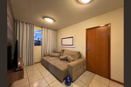 Sala de apartamento à venda com 2 quartos, 66m² em Serrano, Belo Horizonte