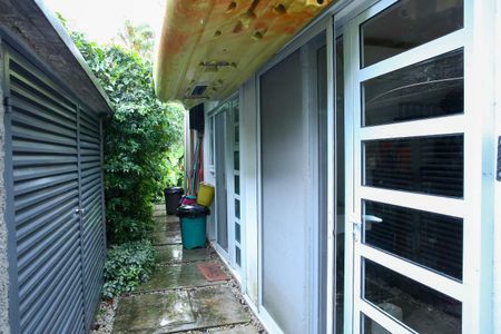 Casa à venda com 520m², 4 quartos e 2 vagas Casa à venda com 520m², 4 quartos e 2 vagasÁrea externa