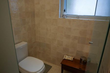 Casa à venda com 520m², 4 quartos e 2 vagas Casa à venda com 520m², 4 quartos e 2 vagasBanheiro da Suíte 3