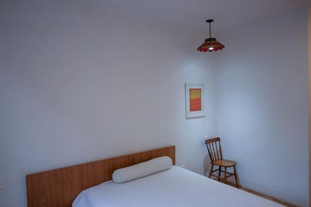 Casa à venda com 520m², 4 quartos e 2 vagas Casa à venda com 520m², 4 quartos e 2 vagasSuíte 4