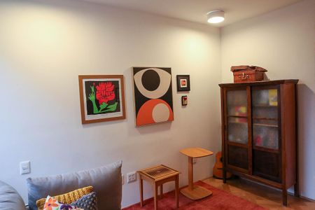 Casa à venda com 520m², 4 quartos e 2 vagas Casa à venda com 520m², 4 quartos e 2 vagasSuíte 2