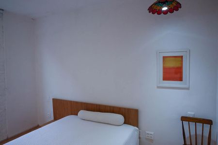 Casa à venda com 520m², 4 quartos e 2 vagas Casa à venda com 520m², 4 quartos e 2 vagasSuíte 4