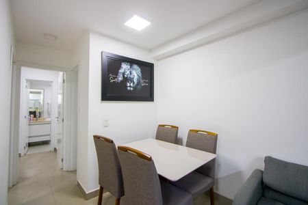 Apartamento à venda com 62m², 2 quartos e 1 vaga Apartamento à venda com 62m², 2 quartos e 1 vagaSala