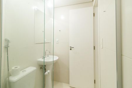 Apartamento para alugar com 77m², 3 quartos e 2 vagas Apartamento para alugar com 77m², 3 quartos e 2 vagasBanheiro da Suíte