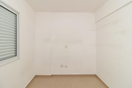 Apartamento para alugar com 77m², 3 quartos e 2 vagas Apartamento para alugar com 77m², 3 quartos e 2 vagasQuarto 2
