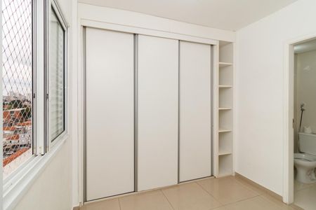 Apartamento para alugar com 77m², 3 quartos e 2 vagas Apartamento para alugar com 77m², 3 quartos e 2 vagasSuíte