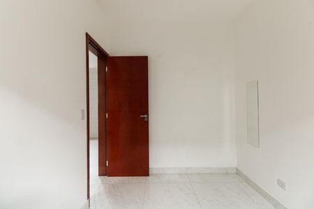 Quarto 1 de apartamento para alugar com 2 quartos, 38m² em Vila Carrão, São Paulo