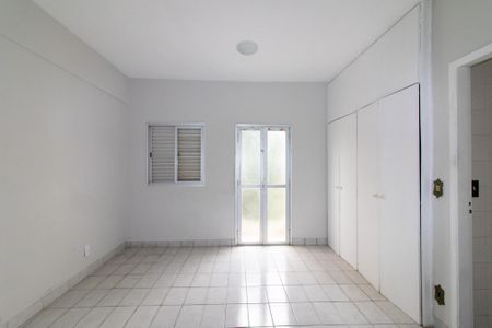 Apartamento à venda com 50m², 1 quarto e sem vagaSala/Quarto