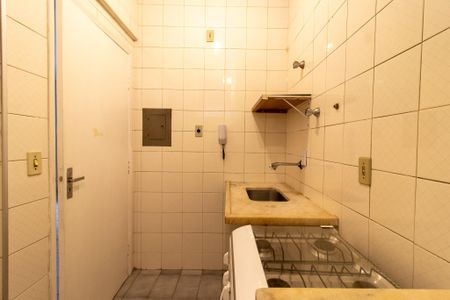 Cozinha de apartamento à venda com 1 quarto, 50m² em Botafogo, Campinas