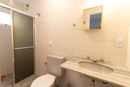 Banheiro de apartamento à venda com 1 quarto, 50m² em Botafogo, Campinas