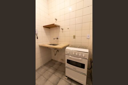 Cozinha de apartamento à venda com 1 quarto, 50m² em Botafogo, Campinas