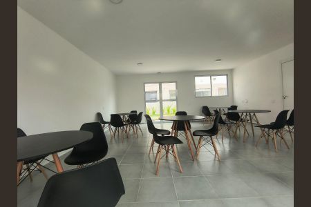 Apartamento para alugar com 31m², 2 quartos e sem vagaÁrea comum