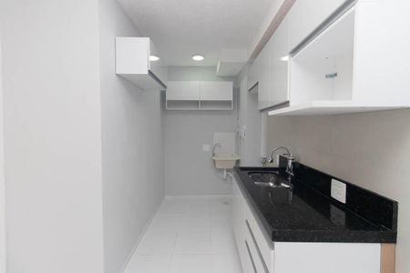 Apartamento para alugar com 31m², 2 quartos e sem vagaCozinha e Área de Serviço