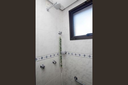 Apartamento à venda com 130m², 3 quartos e 3 vagasBanheiro 2