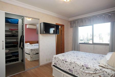 Apartamento à venda com 130m², 3 quartos e 3 vagasQuarto 1 Suíte
