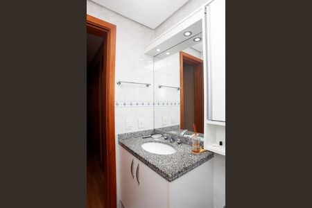 Apartamento à venda com 130m², 3 quartos e 3 vagasBanheiro 2
