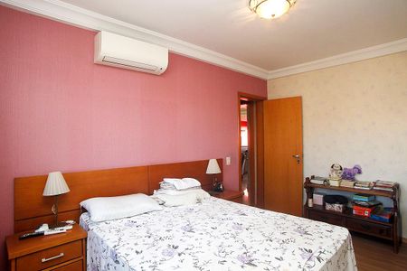 Apartamento à venda com 130m², 3 quartos e 3 vagasQuarto 1 Suíte