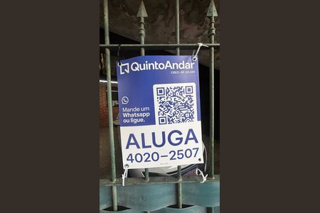 Casa para alugar com 235m², 3 quartos e 2 vagasFachada