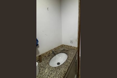 Casa para alugar com 235m², 3 quartos e 2 vagasLavabo