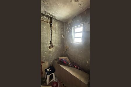 Casa para alugar com 235m², 3 quartos e 2 vagasBanheiro em Reforma