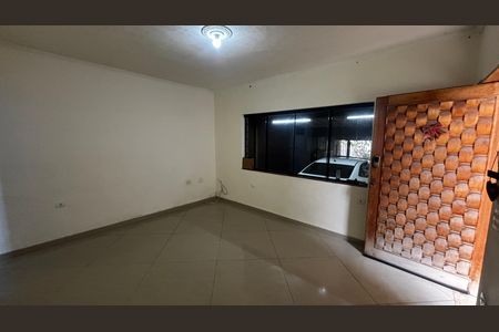 Casa para alugar com 235m², 3 quartos e 2 vagasSala