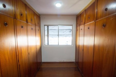 Apartamento para alugar com 186m², 4 quartos e 1 vagaSuíte