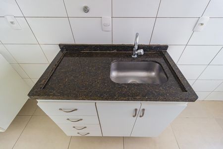 Apartamento para alugar com 47m², 2 quartos e 1 vaga Apartamento para alugar com 47m², 2 quartos e 1 vagaDetalhe - Cozinha