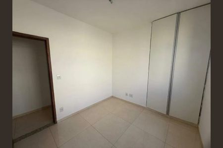 Quarto 1 de apartamento para alugar com 2 quartos, 60m² em Nova Granada, Belo Horizonte