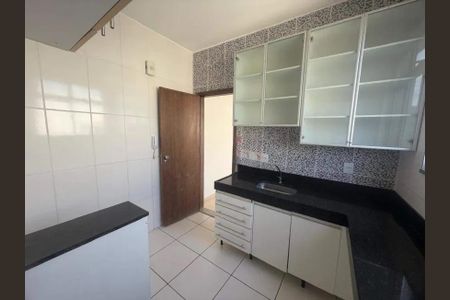 Cozinha de apartamento para alugar com 2 quartos, 60m² em Nova Granada, Belo Horizonte
