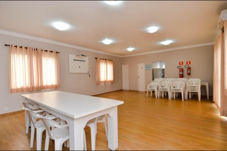 Apartamento à venda com 60m², 2 quartos e 1 vaga Apartamento à venda com 60m², 2 quartos e 1 vagaÁrea comum - Salão de festas