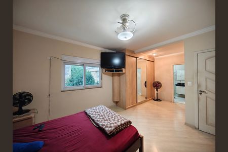 Casa de condomínio à venda com 637m², 3 quartos e 5 vagasSuíte 2