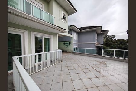 Varanda da sala de casa de condomínio à venda com 3 quartos, 637m² em Vila Albertina, São Paulo