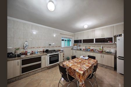 Casa de condomínio à venda com 637m², 3 quartos e 5 vagasCozinha